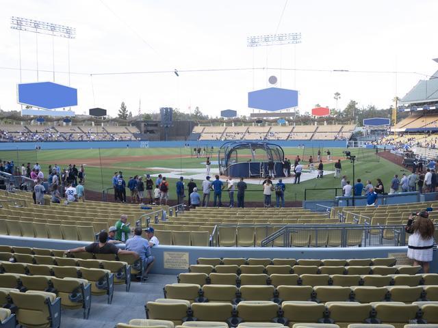 UNIQLO Field at Dodger Stadium - Section 3 Fd Seat View