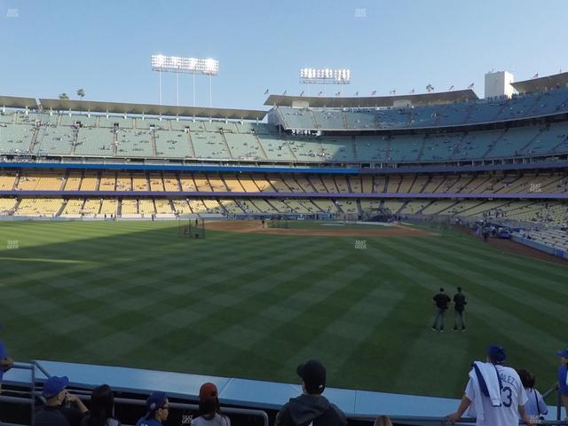 UNIQLO Field at Dodger Stadium - Section 303 Pl Seat View