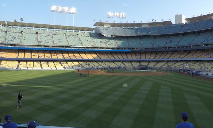 UNIQLO Field at Dodger Stadium - Section 305 Pl Seat View