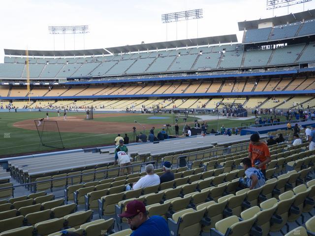 UNIQLO Field at Dodger Stadium - Section 35 Fd Seat View
