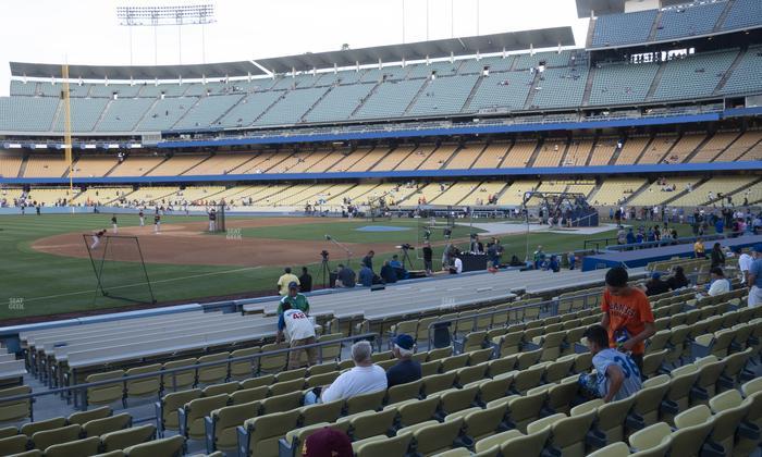 UNIQLO Field at Dodger Stadium - Section 35 Fd Seat View