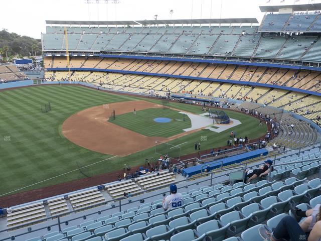 UNIQLO Field at Dodger Stadium - Section 35 Rs Seat View