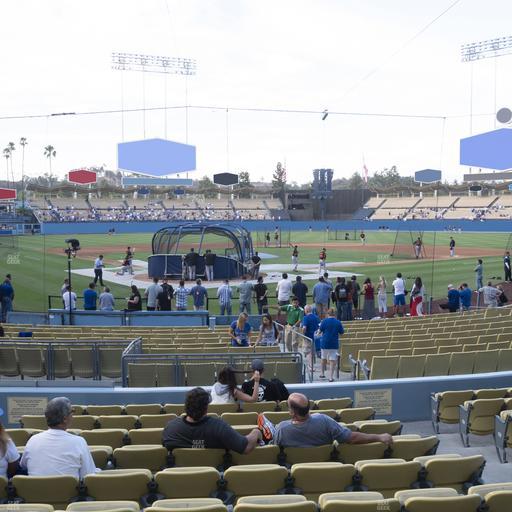 UNIQLO Field at Dodger Stadium - Section 4 Fd Seat View