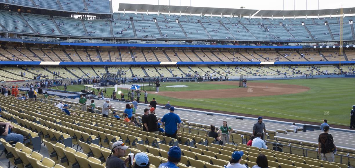 UNIQLO Field at Dodger Stadium - Section 40 Fd Seat View
