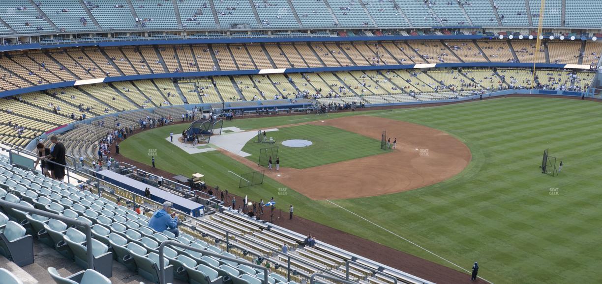 UNIQLO Field at Dodger Stadium - Section 40 Rs Seat View