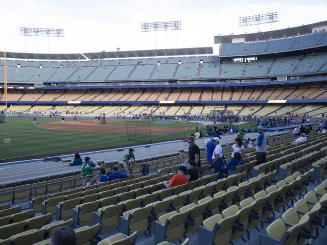 UNIQLO Field at Dodger Stadium - Section 41 Fd Seat View