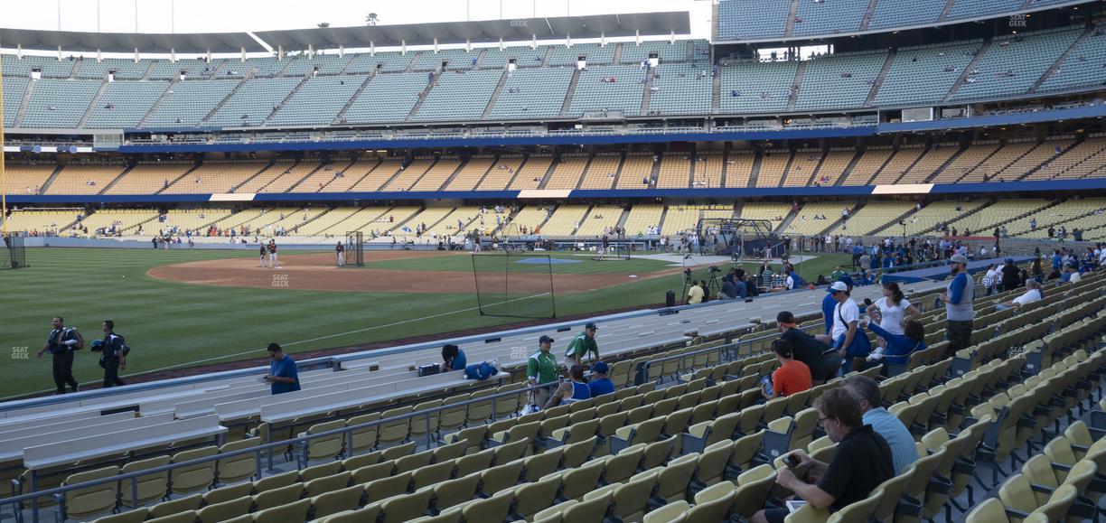 UNIQLO Field at Dodger Stadium - Section 43 Fd Seat View