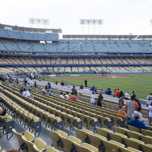 UNIQLO Field at Dodger Stadium - Section 46 Fd Seat View