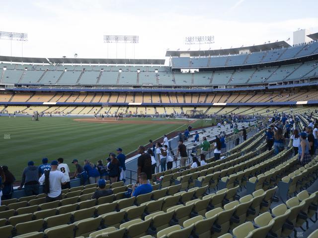 UNIQLO Field at Dodger Stadium - Section 49 Fd Seat View