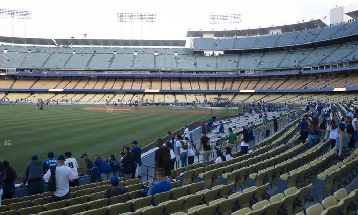 UNIQLO Field at Dodger Stadium - Section 49 Fd Seat View