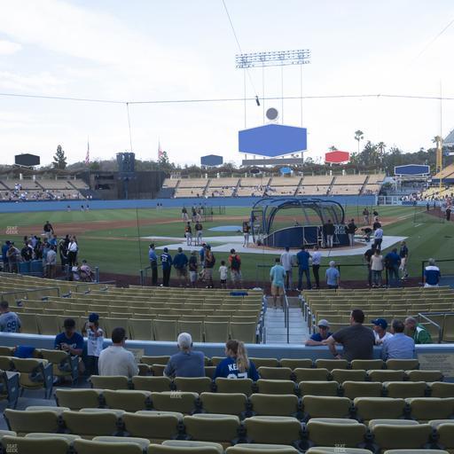 UNIQLO Field at Dodger Stadium - Section 5 Fd Seat View