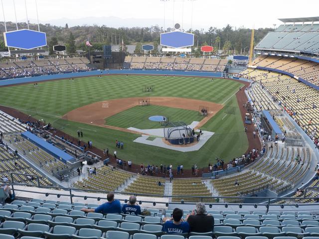 UNIQLO Field at Dodger Stadium - Section 5 Rs Seat View