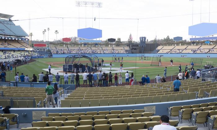 UNIQLO Field at Dodger Stadium - Section 6 Fd Seat View