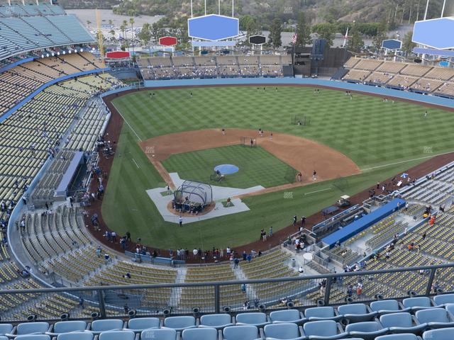 UNIQLO Field at Dodger Stadium - Section 6 Td Seat View