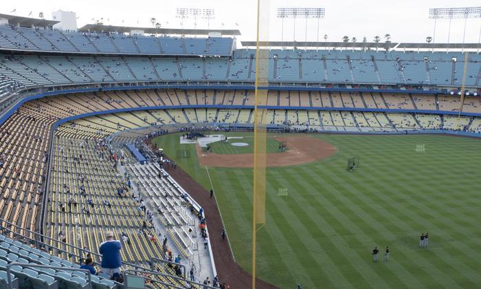 UNIQLO Field at Dodger Stadium - Section 60 Rs Seat View