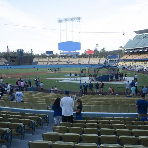 UNIQLO Field at Dodger Stadium - Section 7 Fd Seat View