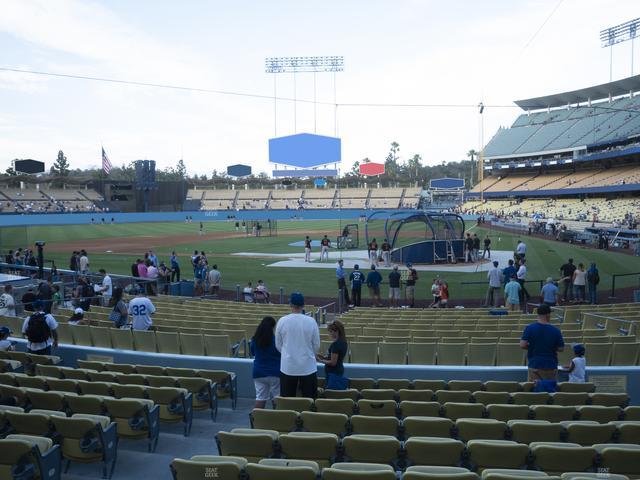 UNIQLO Field at Dodger Stadium - Section 7 Fd Seat View