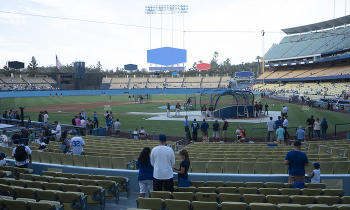 UNIQLO Field at Dodger Stadium - Section 7 Fd Seat View