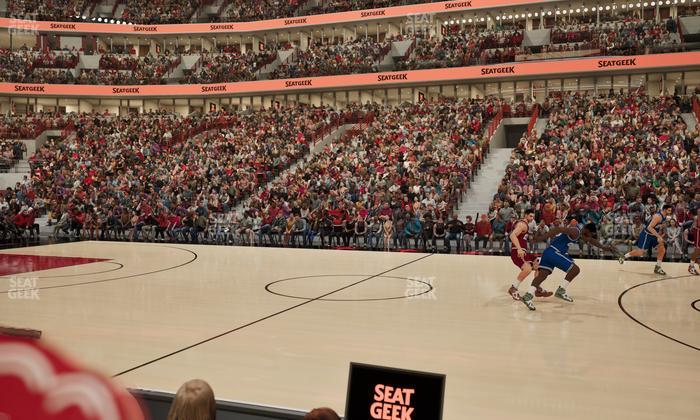 United Center - Section 122 Seat View