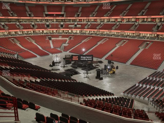 United Center - Section 214 Seat View