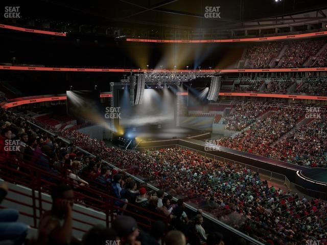 United Center - Section 215 Seat View