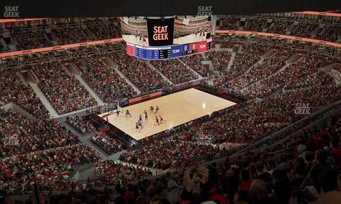 United Center - Section 321 Seat View