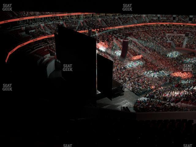 United Center - Section 322 Seat View