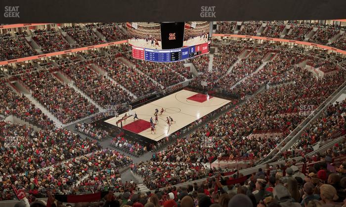 United Center - Section 322 Seat View