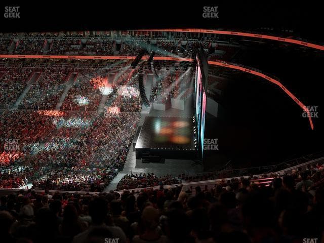United Center - Section 332 Seat View