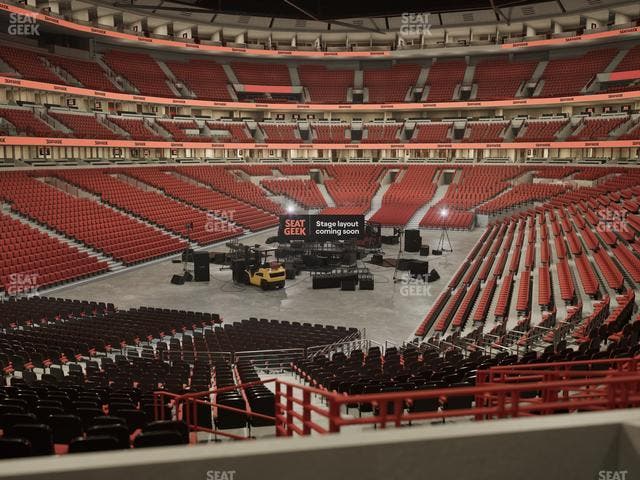 United Center - Section Level I Suite 12 Seat View