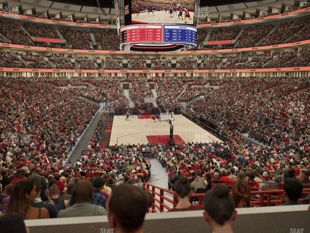 United Center - Section Level I Suite 17 Seat View