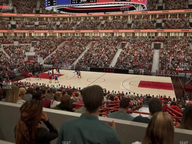 United Center - Section Level I Suite 28 Seat View