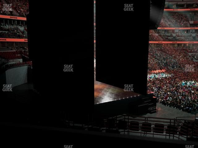 United Center - Section Level I Suite 40 Seat View