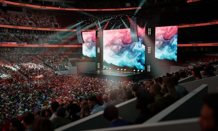 United Center - Section Level I Suite 5 Seat View