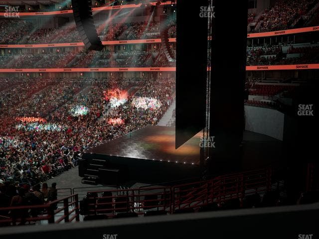 United Center - Section Level I Suite 52 Seat View