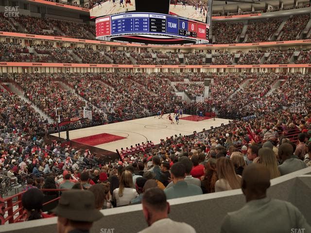 United Center - Section Level I Suite 8 Seat View