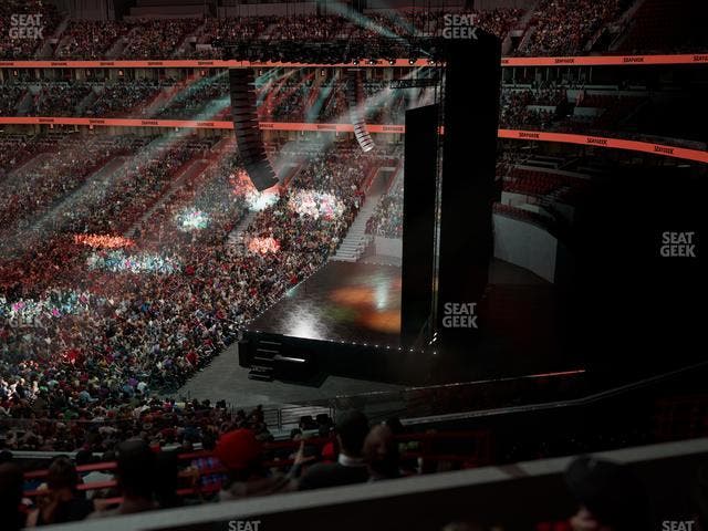 United Center - Section Level Ii Suite 64 Seat View