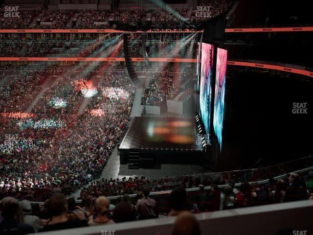 United Center - Section Level Ii Suite 66 Seat View