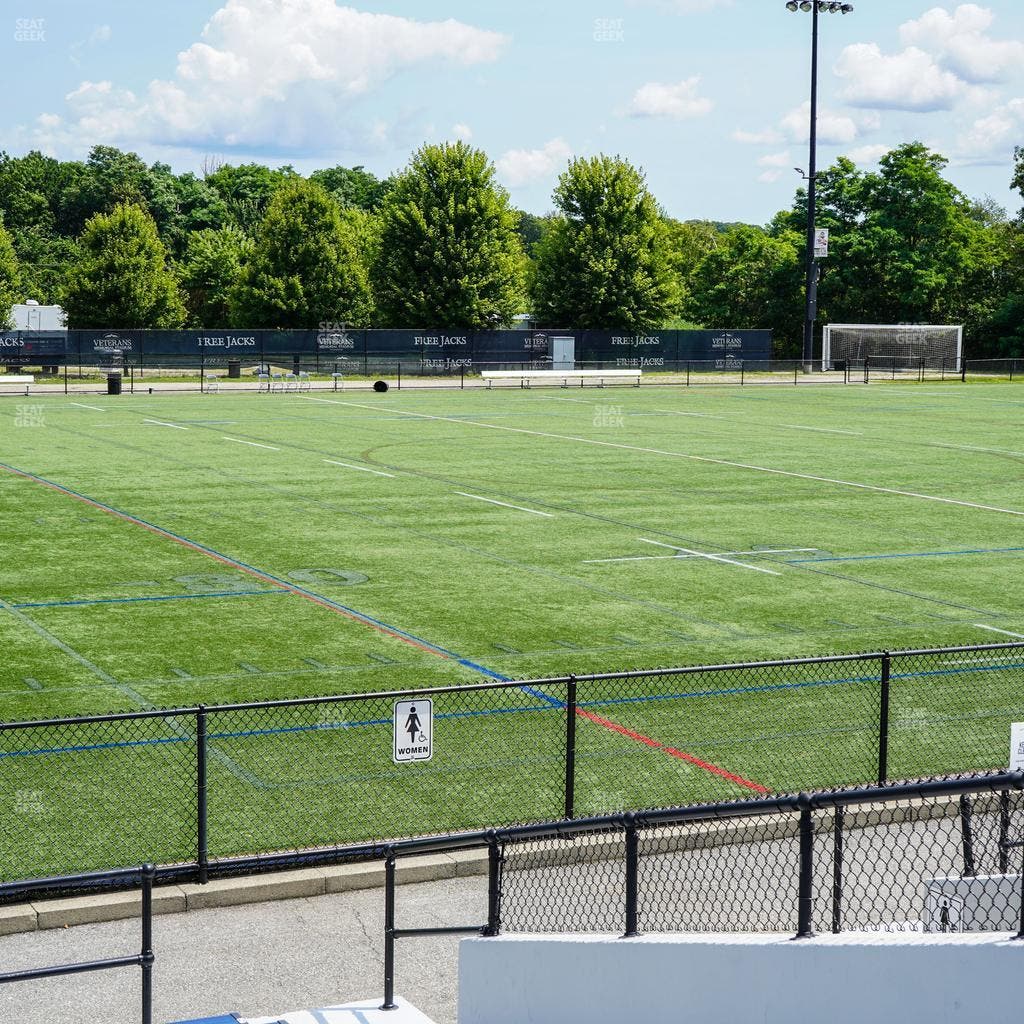 Veterans Memorial Stadium - Section Red Reserved 8 Seat View