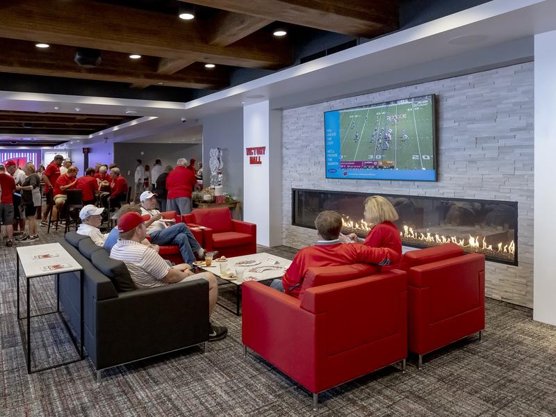 Premium club image 2