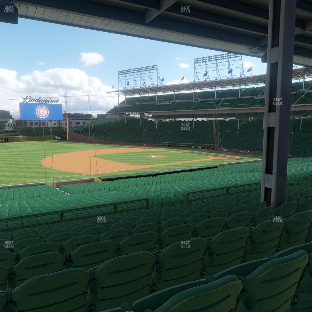 Wrigley Field - Section 208 Seat View