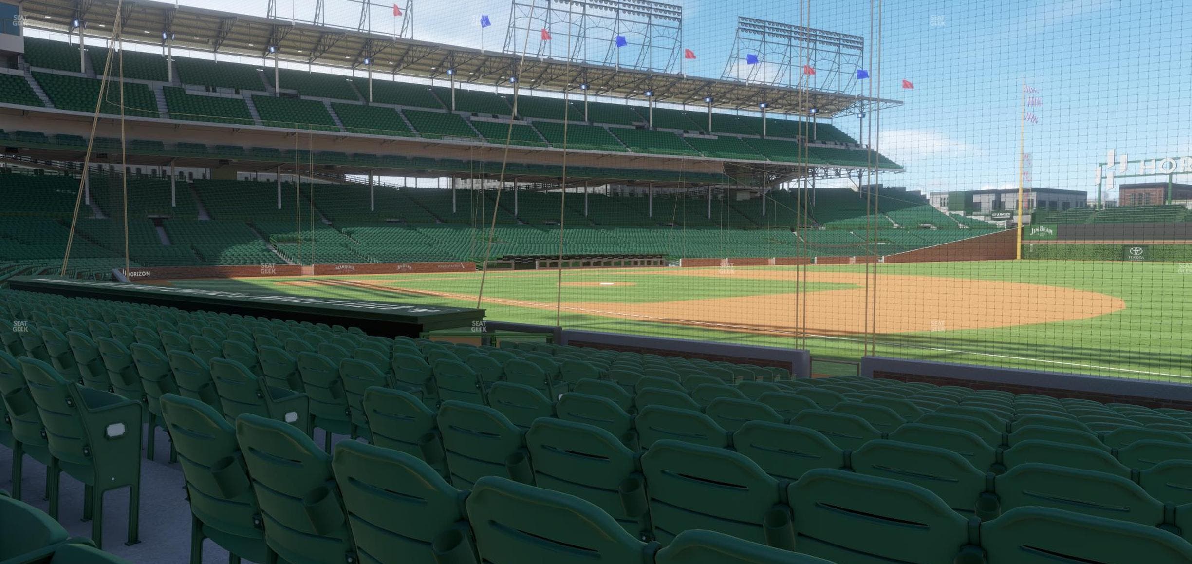 Wrigley Field - Section Club Box Outfield 28 Seat View