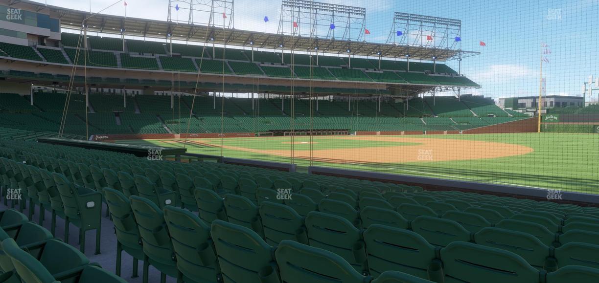 Wrigley Field - Section Club Box Outfield 29 Seat View