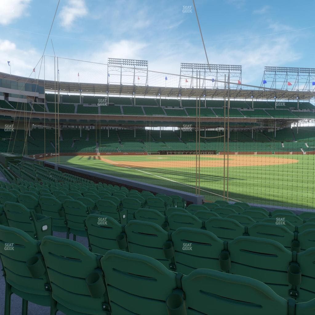 Wrigley Field - Section Club Box Outfield 31 Seat View