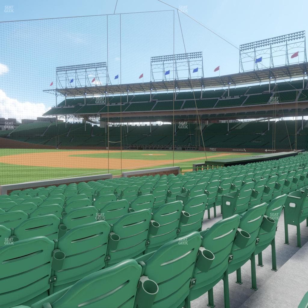 Wrigley Field - Section Club Box Outfield 7 Seat View