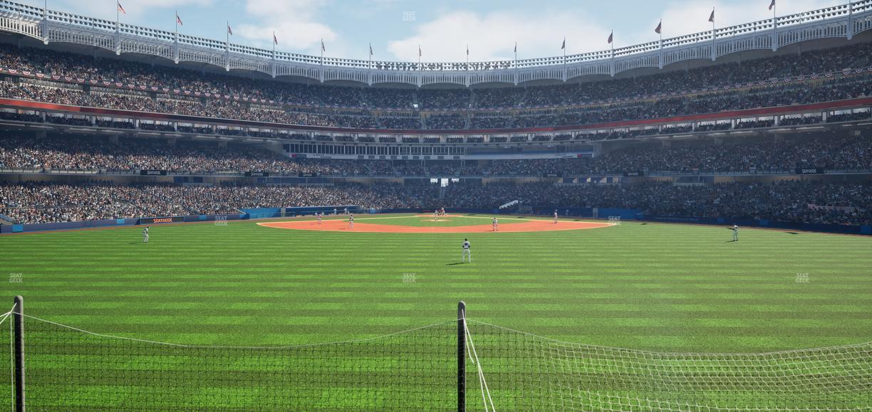 Yankee Stadium - Section Center Field Sports Bar 3 Seat View
