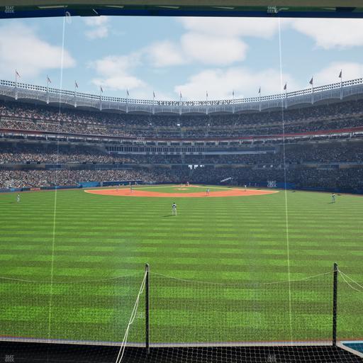 Yankee Stadium - Section Center Field Sports Bar 4 Seat View