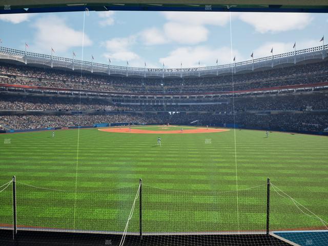 Yankee Stadium - Section Center Field Sports Bar 4 Seat View
