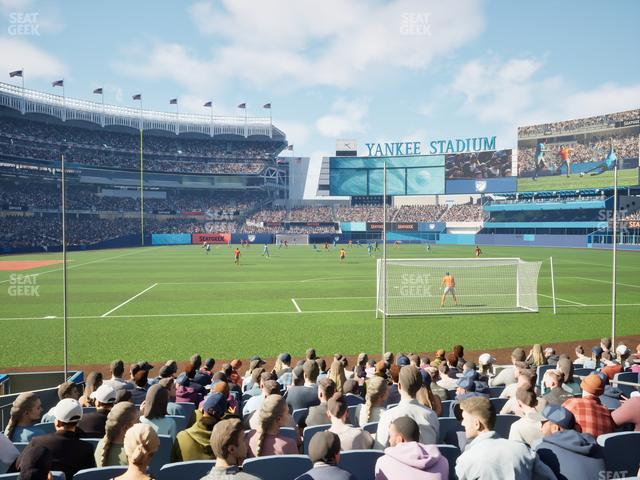 Yankee Stadium - Section Field Level 114 B Seat View