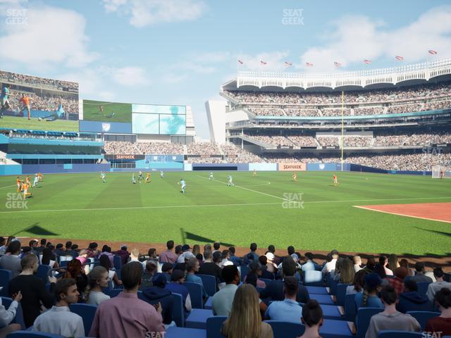Yankee Stadium - Section Field Level 127 B Seat View